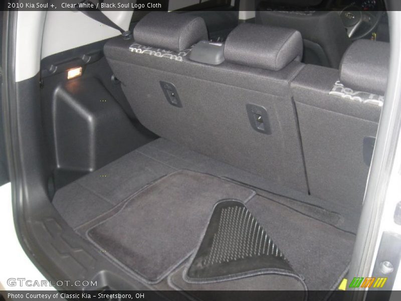 Clear White / Black Soul Logo Cloth 2010 Kia Soul +