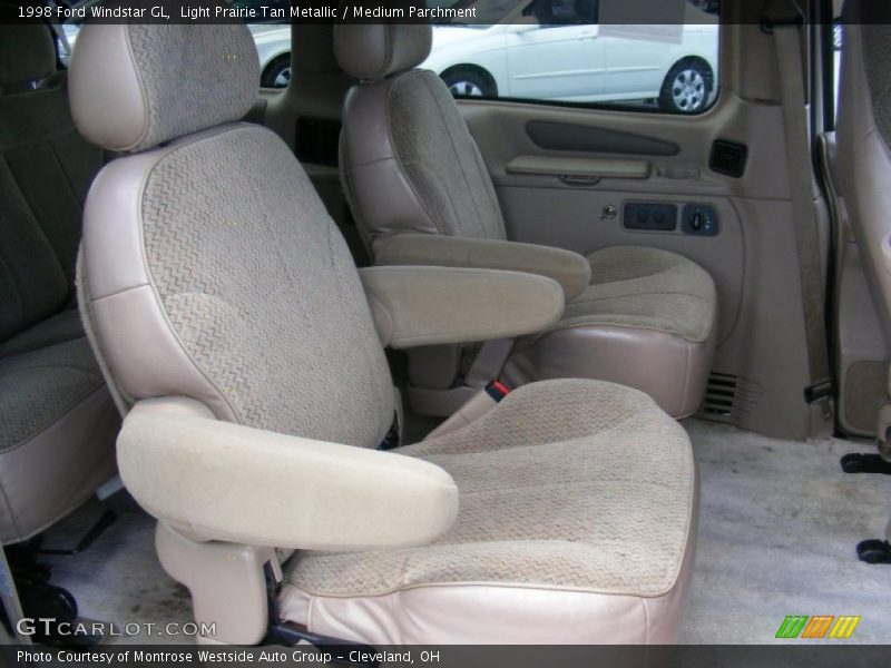 Light Prairie Tan Metallic / Medium Parchment 1998 Ford Windstar GL