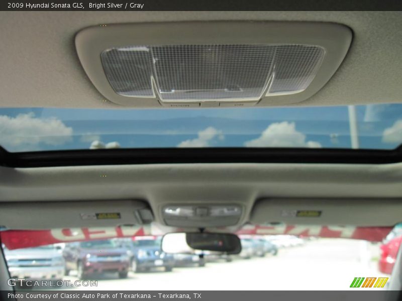 Bright Silver / Gray 2009 Hyundai Sonata GLS