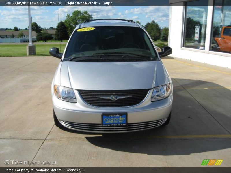 Bright Silver Metallic / Taupe 2002 Chrysler Town & Country EX