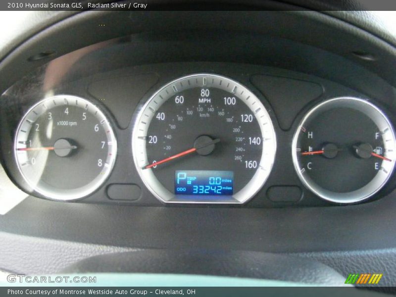 Radiant Silver / Gray 2010 Hyundai Sonata GLS