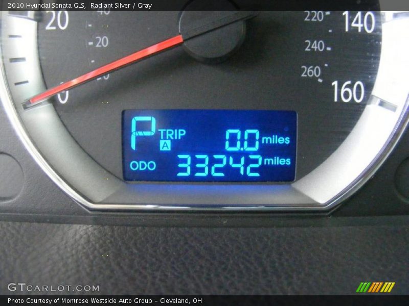 Radiant Silver / Gray 2010 Hyundai Sonata GLS