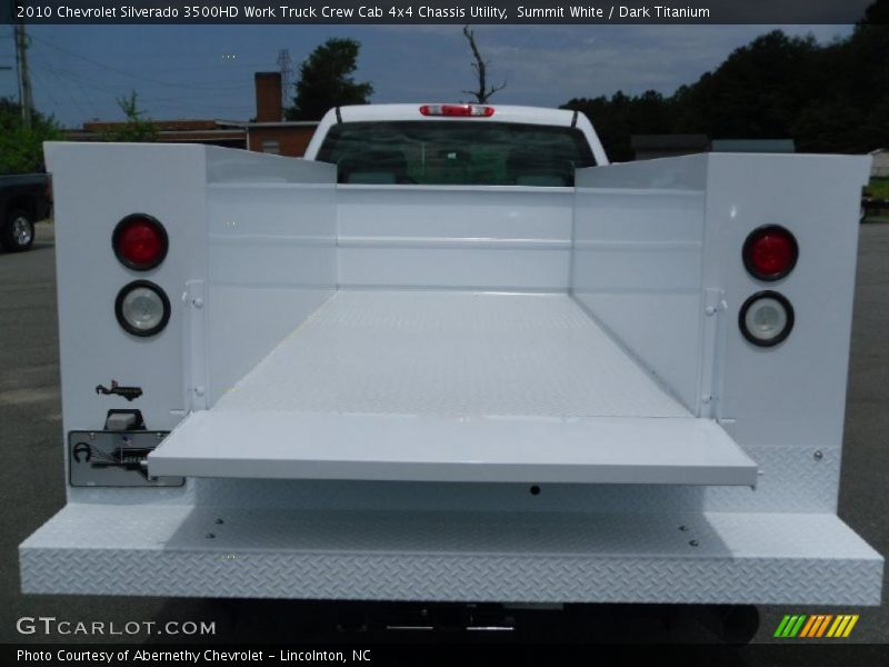 Summit White / Dark Titanium 2010 Chevrolet Silverado 3500HD Work Truck Crew Cab 4x4 Chassis Utility