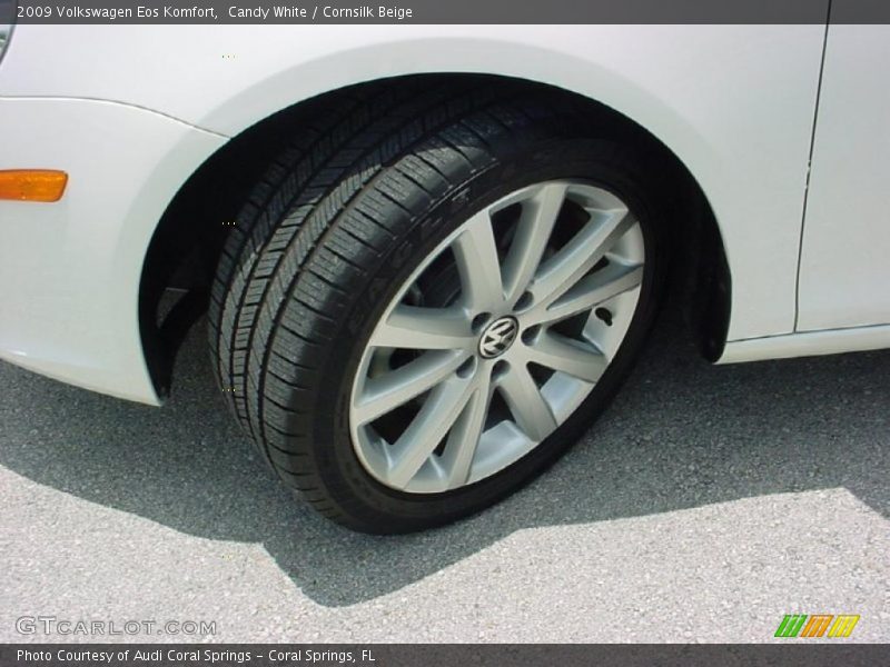 Candy White / Cornsilk Beige 2009 Volkswagen Eos Komfort