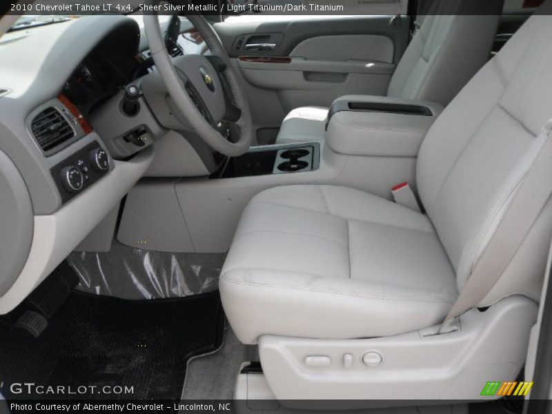 Sheer Silver Metallic / Light Titanium/Dark Titanium 2010 Chevrolet Tahoe LT 4x4