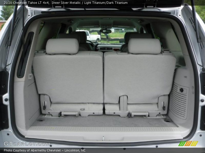 Sheer Silver Metallic / Light Titanium/Dark Titanium 2010 Chevrolet Tahoe LT 4x4
