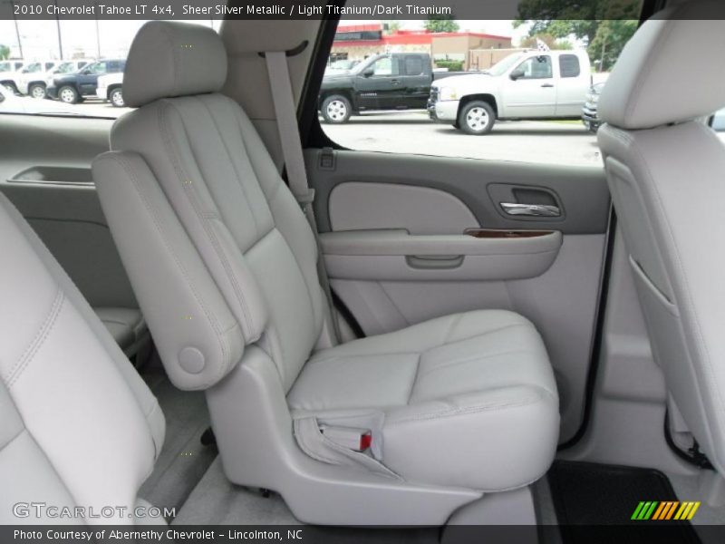 Sheer Silver Metallic / Light Titanium/Dark Titanium 2010 Chevrolet Tahoe LT 4x4
