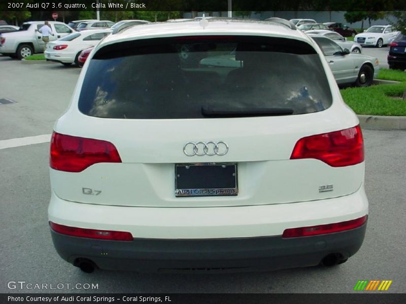 Calla White / Black 2007 Audi Q7 3.6 quattro