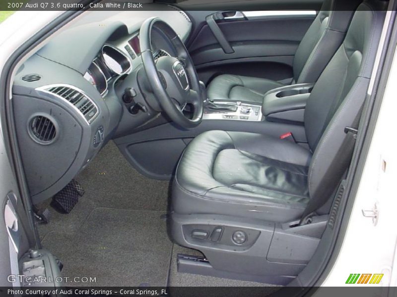 Calla White / Black 2007 Audi Q7 3.6 quattro