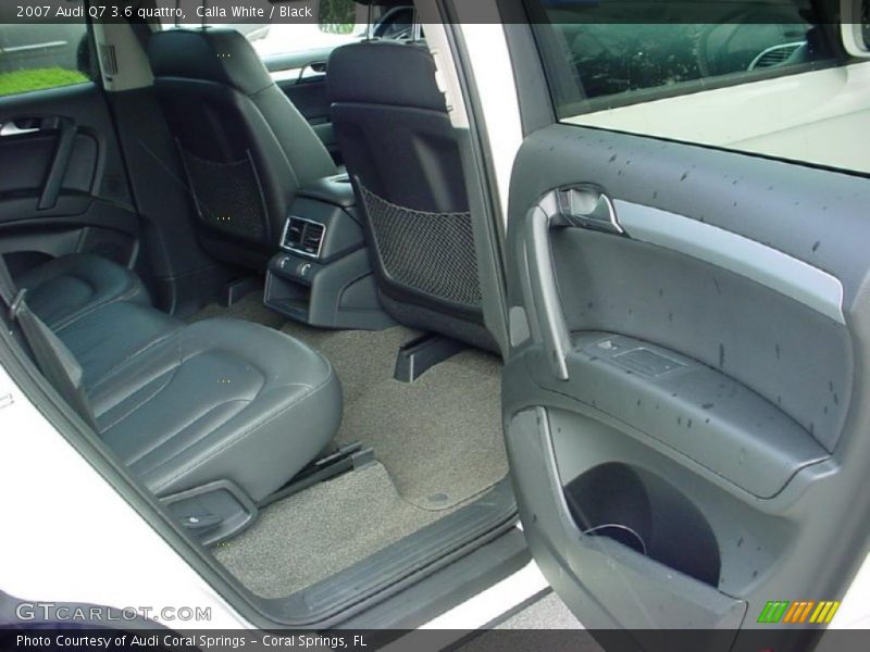 Calla White / Black 2007 Audi Q7 3.6 quattro