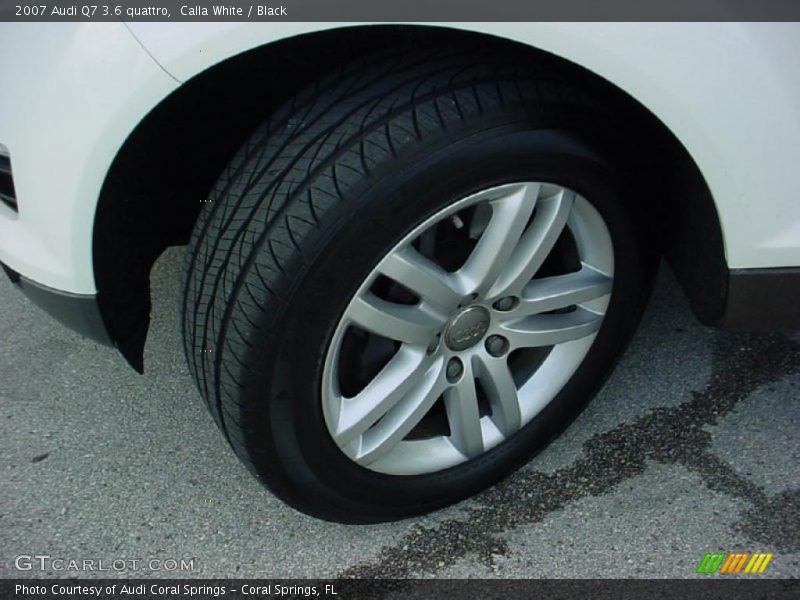 Calla White / Black 2007 Audi Q7 3.6 quattro