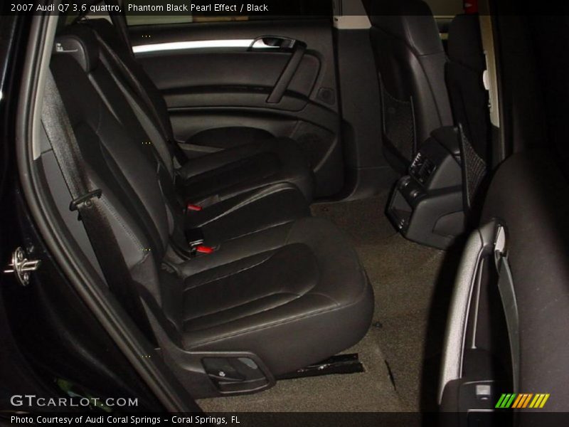 Phantom Black Pearl Effect / Black 2007 Audi Q7 3.6 quattro
