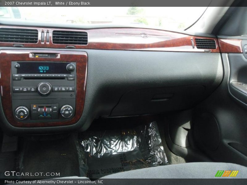 White / Ebony Black 2007 Chevrolet Impala LT