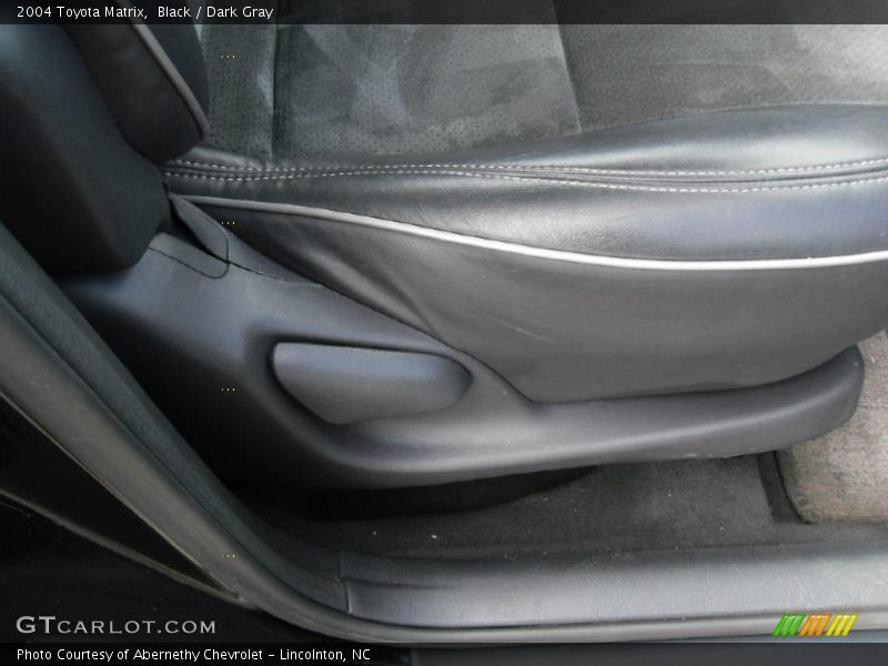 Black / Dark Gray 2004 Toyota Matrix
