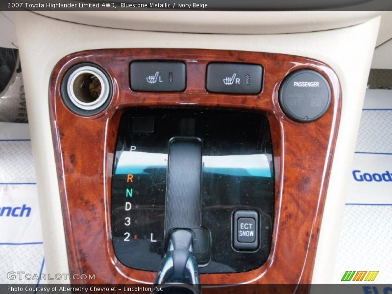 Bluestone Metallic / Ivory Beige 2007 Toyota Highlander Limited 4WD