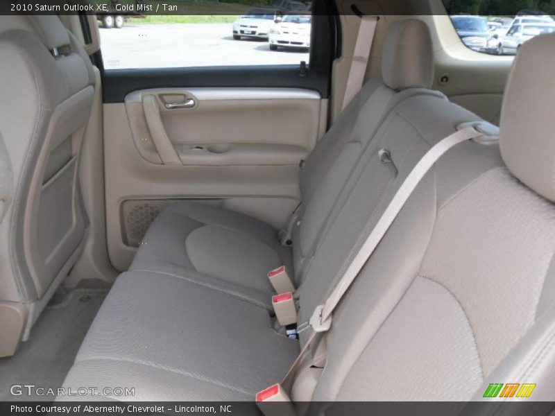 Gold Mist / Tan 2010 Saturn Outlook XE