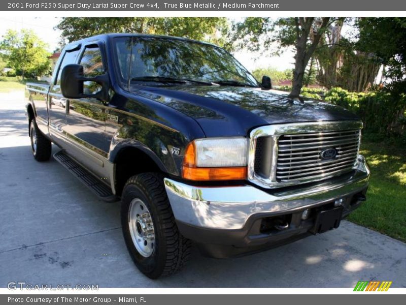 True Blue Metallic / Medium Parchment 2001 Ford F250 Super Duty Lariat Super Crew 4x4