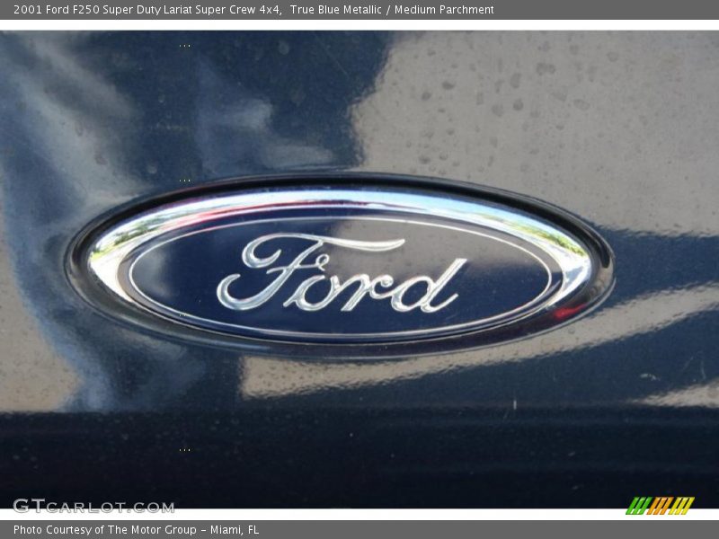 True Blue Metallic / Medium Parchment 2001 Ford F250 Super Duty Lariat Super Crew 4x4