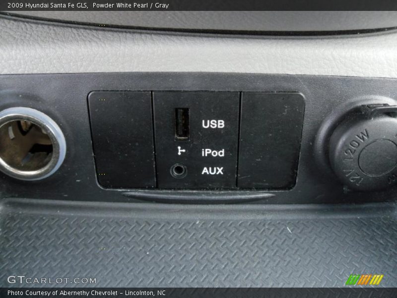 Powder White Pearl / Gray 2009 Hyundai Santa Fe GLS