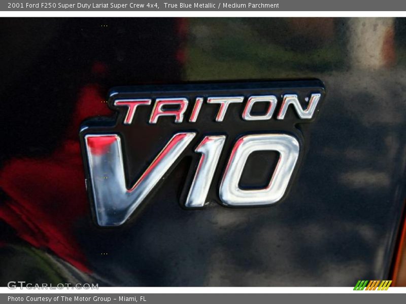 True Blue Metallic / Medium Parchment 2001 Ford F250 Super Duty Lariat Super Crew 4x4