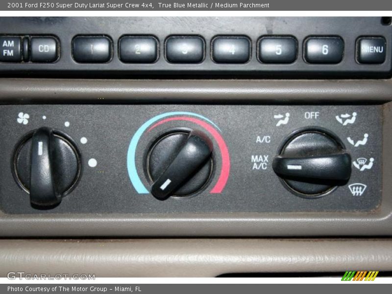 True Blue Metallic / Medium Parchment 2001 Ford F250 Super Duty Lariat Super Crew 4x4