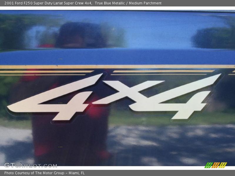 True Blue Metallic / Medium Parchment 2001 Ford F250 Super Duty Lariat Super Crew 4x4