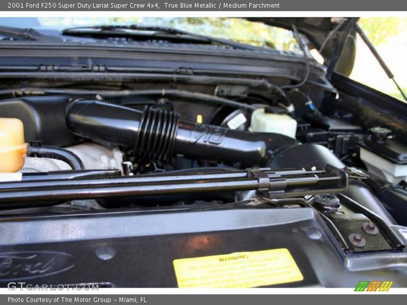 True Blue Metallic / Medium Parchment 2001 Ford F250 Super Duty Lariat Super Crew 4x4