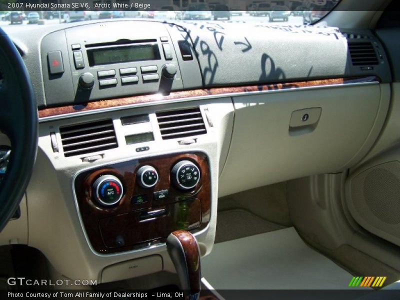 Arctic White / Beige 2007 Hyundai Sonata SE V6