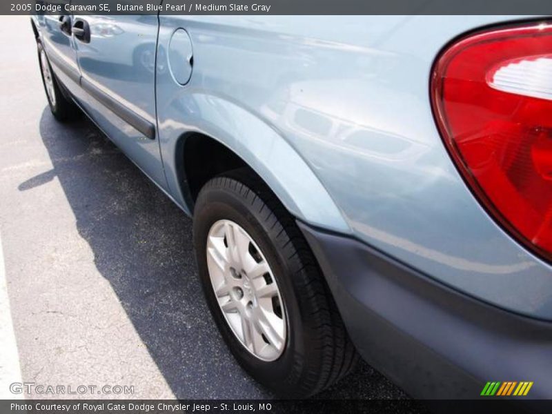 Butane Blue Pearl / Medium Slate Gray 2005 Dodge Caravan SE