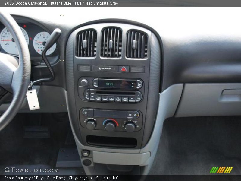 Butane Blue Pearl / Medium Slate Gray 2005 Dodge Caravan SE
