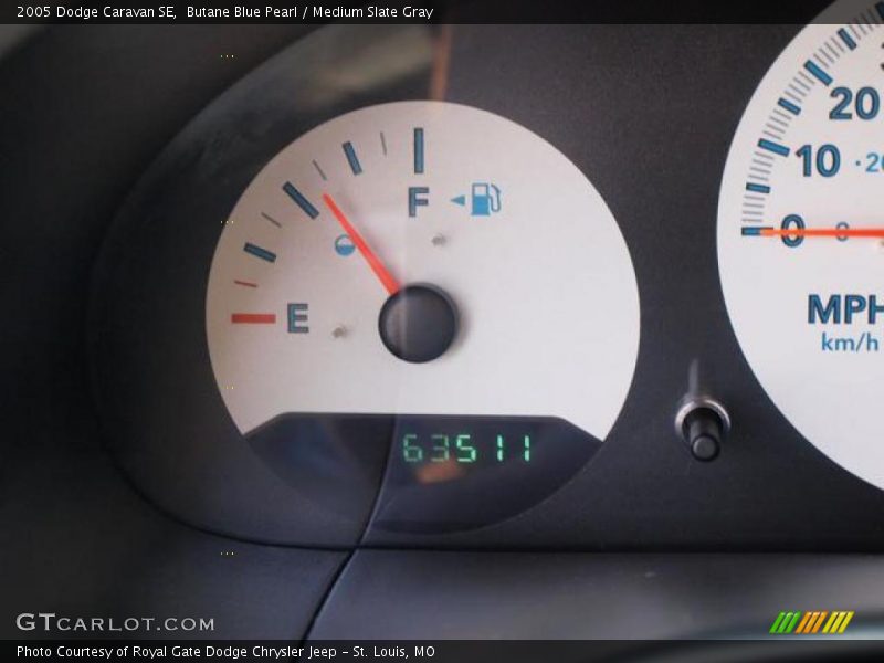 Butane Blue Pearl / Medium Slate Gray 2005 Dodge Caravan SE