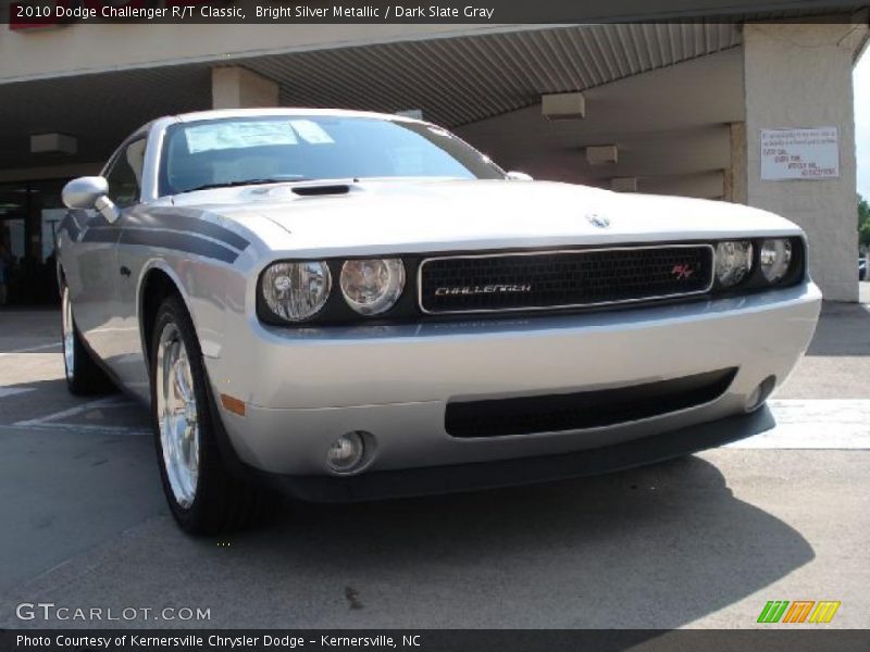 Bright Silver Metallic / Dark Slate Gray 2010 Dodge Challenger R/T Classic