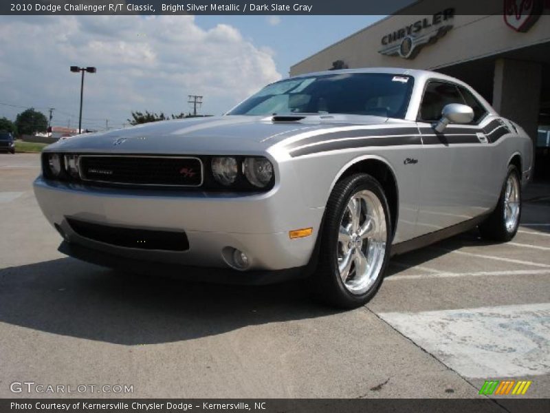 Bright Silver Metallic / Dark Slate Gray 2010 Dodge Challenger R/T Classic