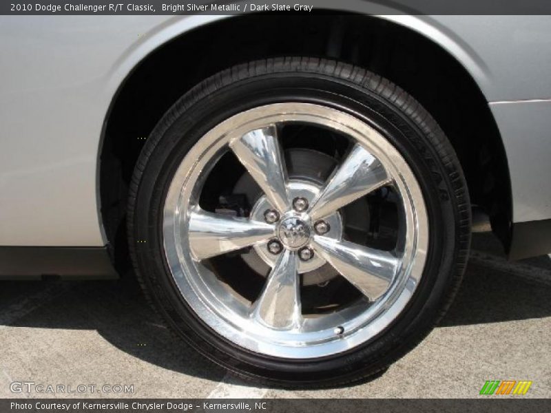 Bright Silver Metallic / Dark Slate Gray 2010 Dodge Challenger R/T Classic