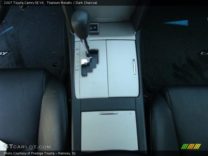 Titanium Metallic / Dark Charcoal 2007 Toyota Camry SE V6