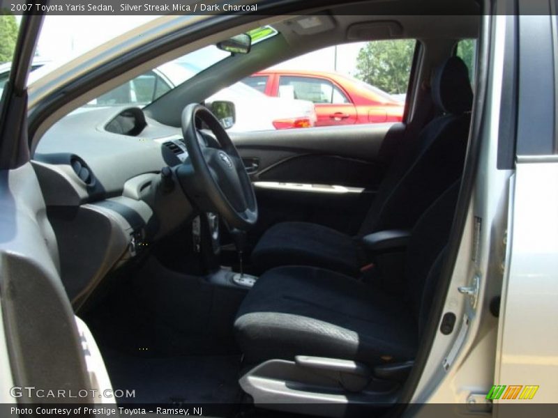 Silver Streak Mica / Dark Charcoal 2007 Toyota Yaris Sedan