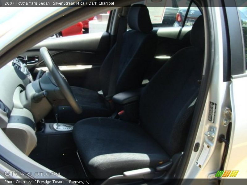 Silver Streak Mica / Dark Charcoal 2007 Toyota Yaris Sedan