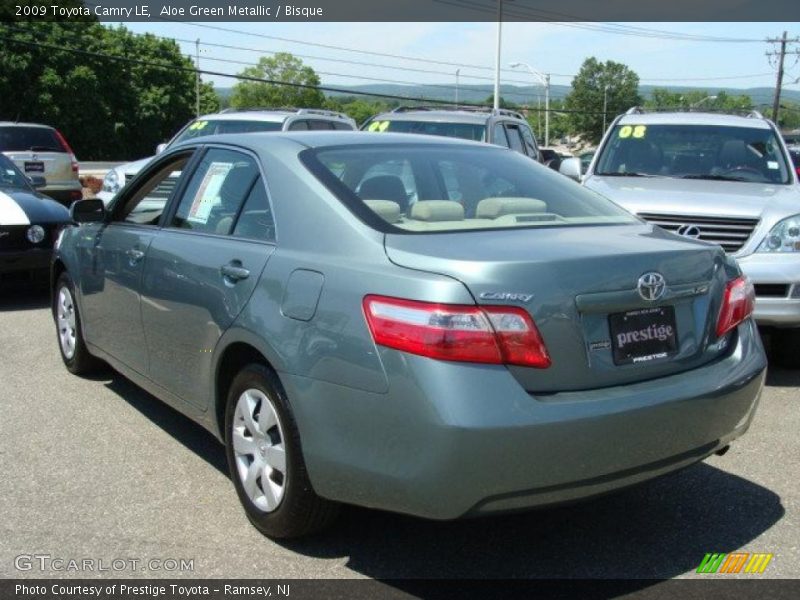 Aloe Green Metallic / Bisque 2009 Toyota Camry LE