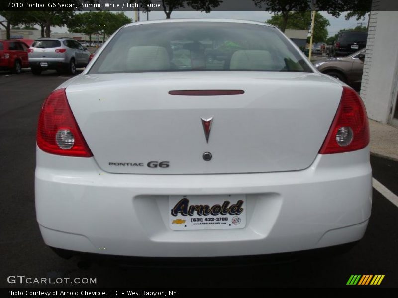 Summit White / Light Taupe 2010 Pontiac G6 Sedan