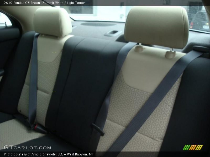 Summit White / Light Taupe 2010 Pontiac G6 Sedan
