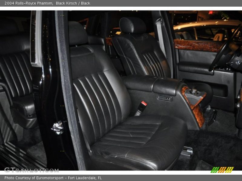 Black Kirsch / Black 2004 Rolls-Royce Phantom