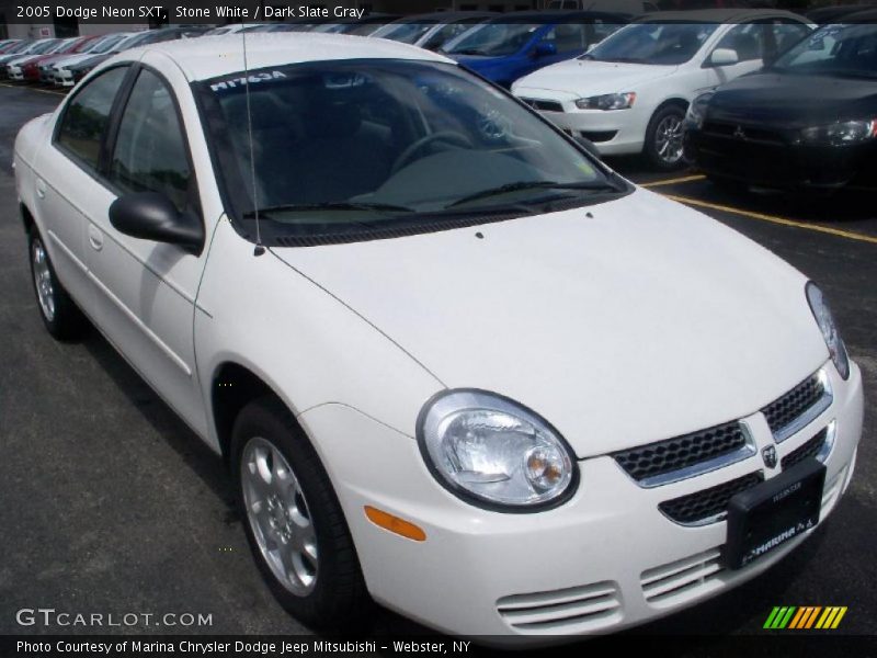 Stone White / Dark Slate Gray 2005 Dodge Neon SXT