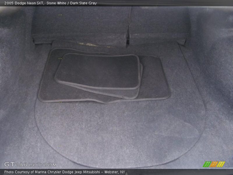 Stone White / Dark Slate Gray 2005 Dodge Neon SXT
