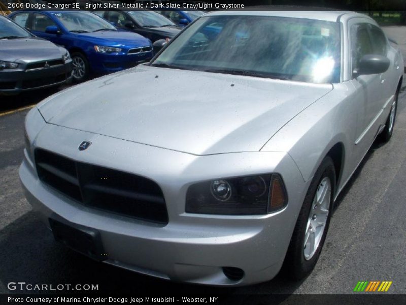 Bright Silver Metallic / Dark Slate Gray/Light Graystone 2006 Dodge Charger SE