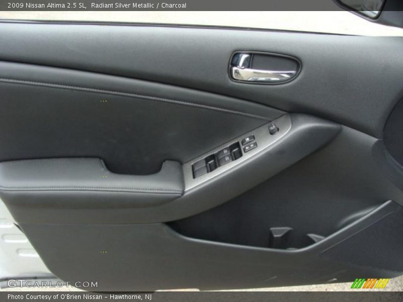 Radiant Silver Metallic / Charcoal 2009 Nissan Altima 2.5 SL
