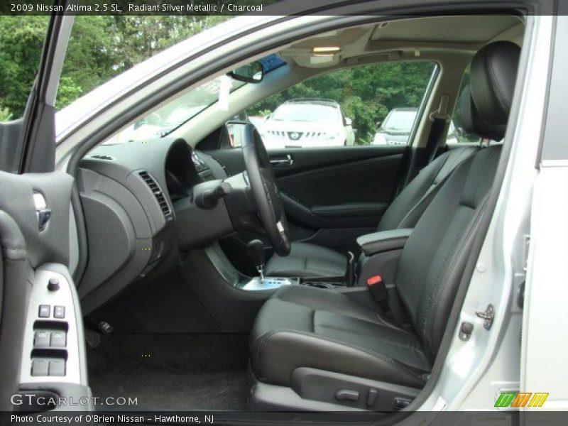 Radiant Silver Metallic / Charcoal 2009 Nissan Altima 2.5 SL