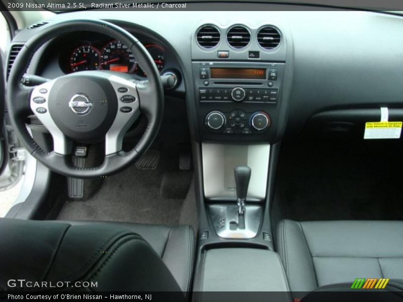 Radiant Silver Metallic / Charcoal 2009 Nissan Altima 2.5 SL