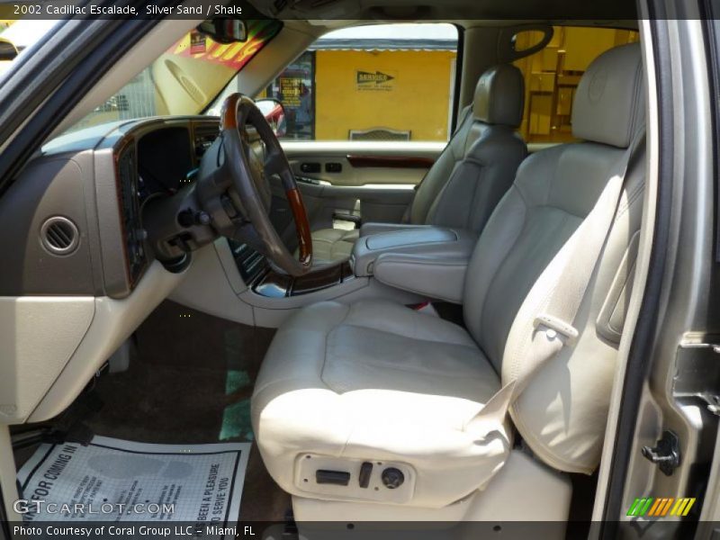 Silver Sand / Shale 2002 Cadillac Escalade
