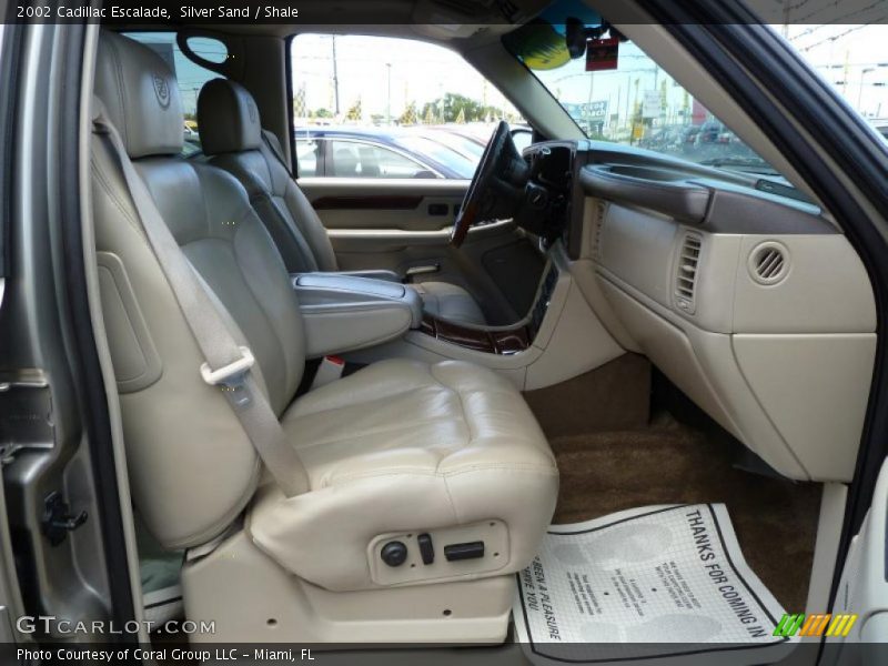 Silver Sand / Shale 2002 Cadillac Escalade