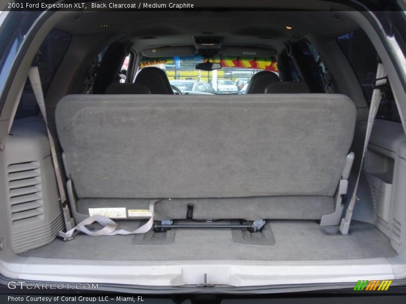 Black Clearcoat / Medium Graphite 2001 Ford Expedition XLT